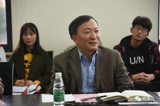 田广超级大乐透第18031期推荐：蓝球两胆09 15