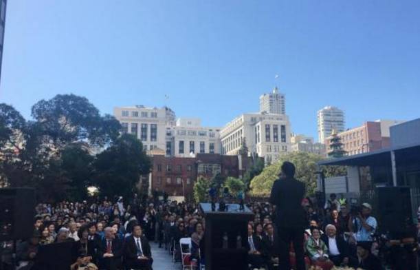 亲爸爸？弗拉门戈球迷见证主队进球倒摇儿子忘情庆祝